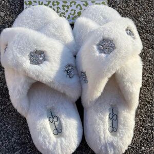 Jessica Simpson Slippers never worn, brand new!